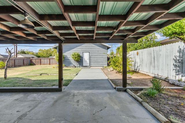 352 I St, Lincoln, CA 95648