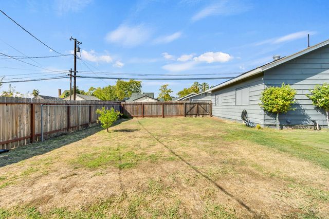 352 I St, Lincoln, CA 95648