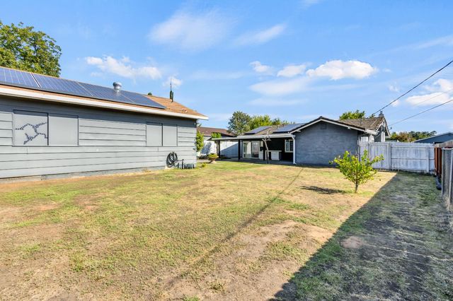 352 I St, Lincoln, CA 95648