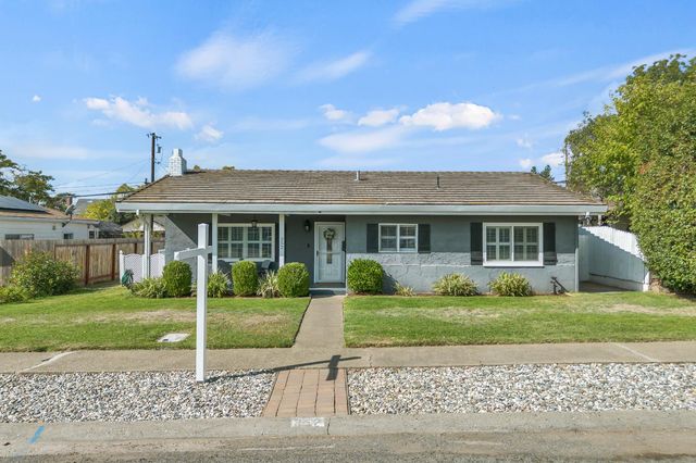 352 I St, Lincoln, CA 95648