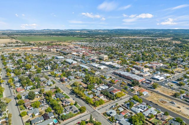 352 I St, Lincoln, CA 95648