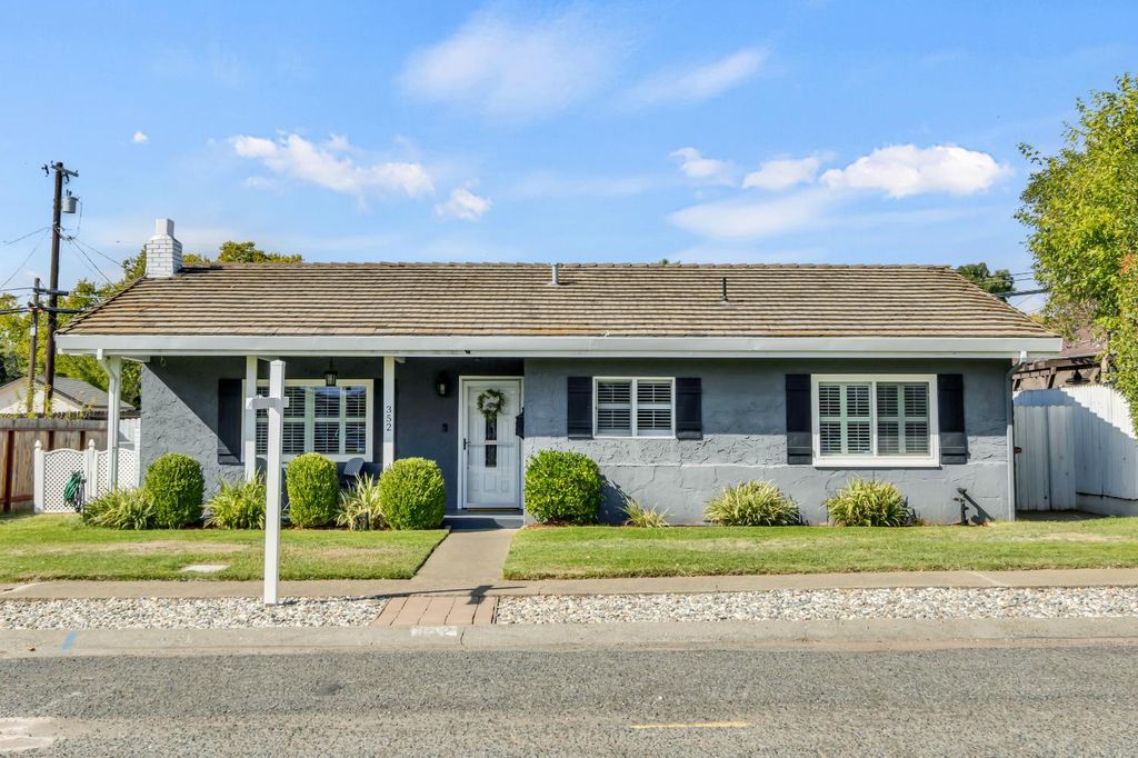 352 I St, Lincoln, CA 95648