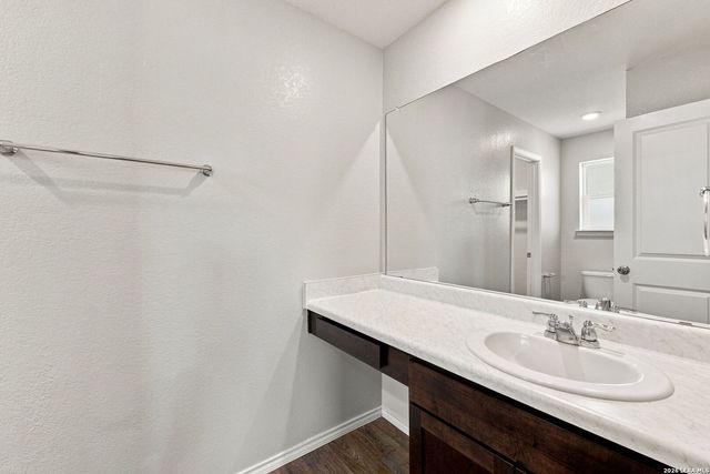 8111 Autares Sq, San Antonio, TX 78252