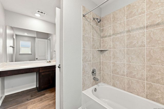 8111 Autares Sq, San Antonio, TX 78252