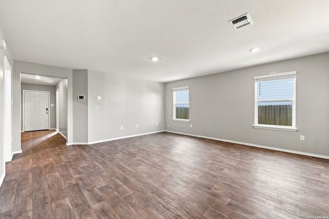 8111 Autares Sq, San Antonio, TX 78252