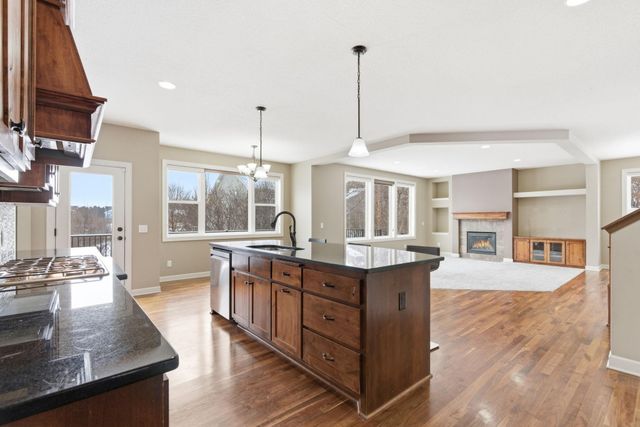 7707 Oxbow Creek Circle N, Brooklyn Park, MN 55445