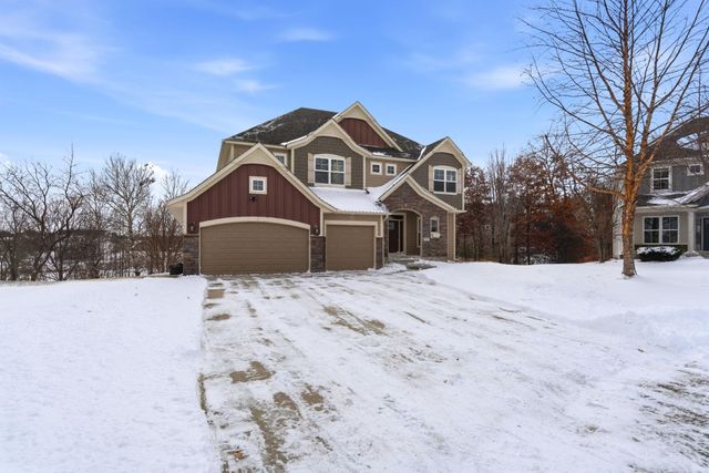 7707 Oxbow Creek Circle N, Brooklyn Park, MN 55445