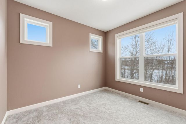 7707 Oxbow Creek Circle N, Brooklyn Park, MN 55445