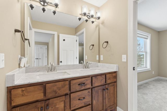 7707 Oxbow Creek Circle N, Brooklyn Park, MN 55445