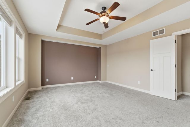 7707 Oxbow Creek Circle N, Brooklyn Park, MN 55445