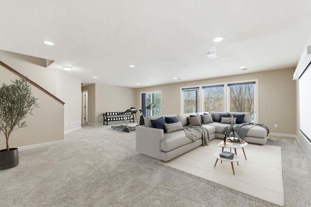 7707 Oxbow Creek Circle N, Brooklyn Park, MN 55445