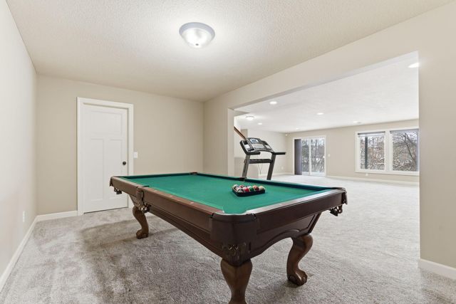 7707 Oxbow Creek Circle N, Brooklyn Park, MN 55445