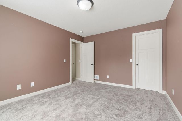 7707 Oxbow Creek Circle N, Brooklyn Park, MN 55445