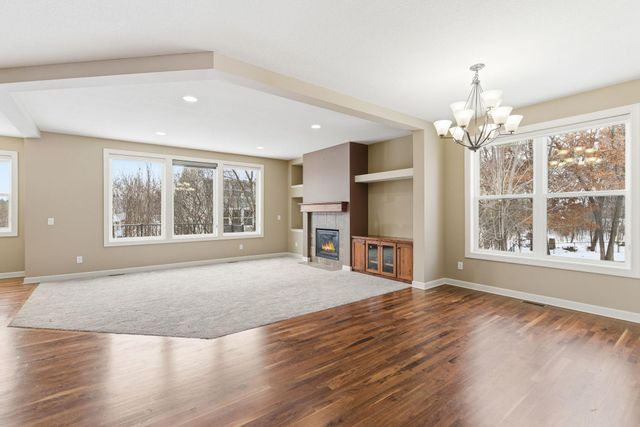 7707 Oxbow Creek Circle N, Brooklyn Park, MN 55445