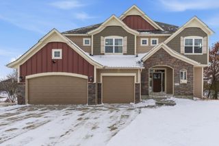 7707 Oxbow Creek Circle N, Brooklyn Park, MN 55445