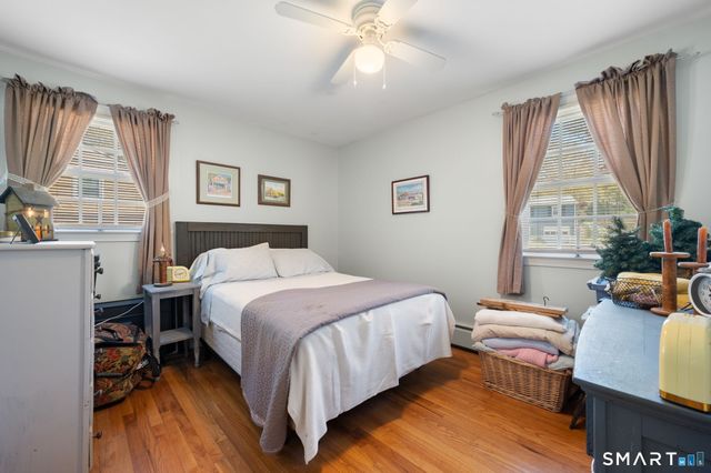 17 Ledgewood Drive, Ledyard, CT 06335