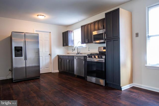 43 FAIRMOUNT AVE, Sicklerville, NJ 08081