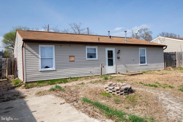 43 FAIRMOUNT AVE, Sicklerville, NJ 08081