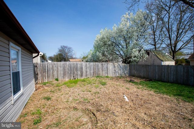 43 FAIRMOUNT AVE, Sicklerville, NJ 08081