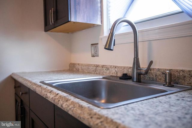 43 FAIRMOUNT AVE, Sicklerville, NJ 08081