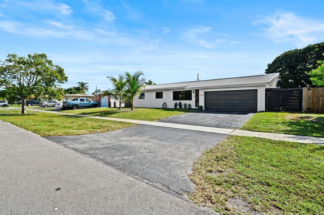 4314 Roosevelt St, Hollywood, FL 33021