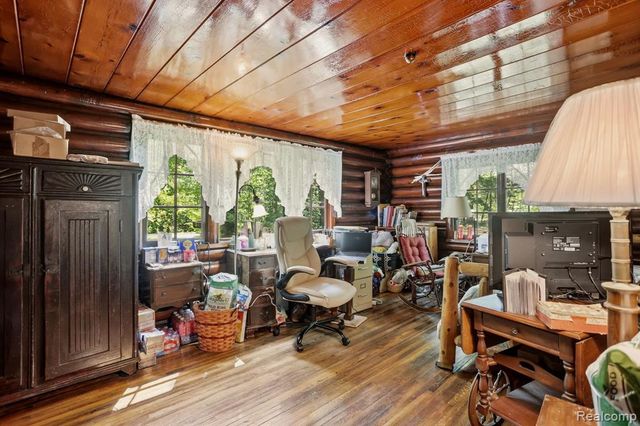 3814 S Towerline Road, Bridgeport, MI 48722