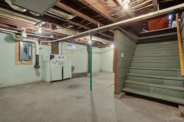3814 S Towerline Road, Bridgeport, MI 48722
