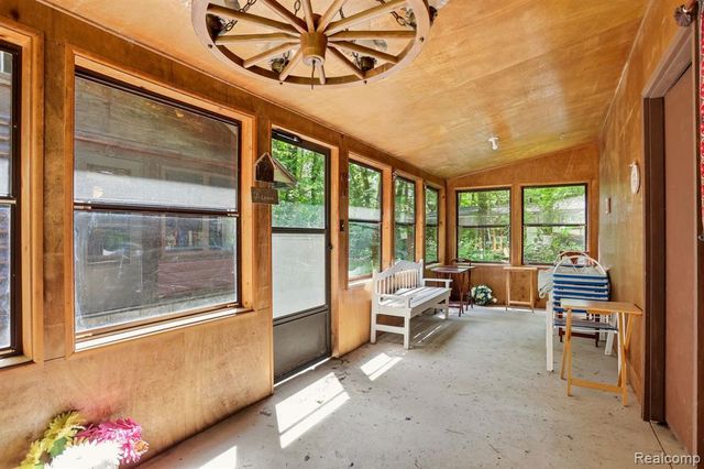 3814 S Towerline Road, Bridgeport, MI 48722