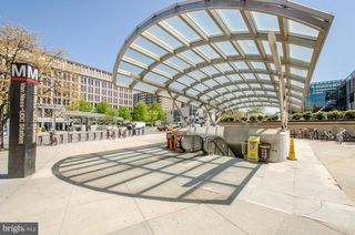3001 VEAZEY TER NW #410, Washington, DC 20008
