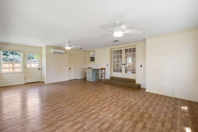 1335 Old Colony Road, Mount Pleasant, SC 29464
