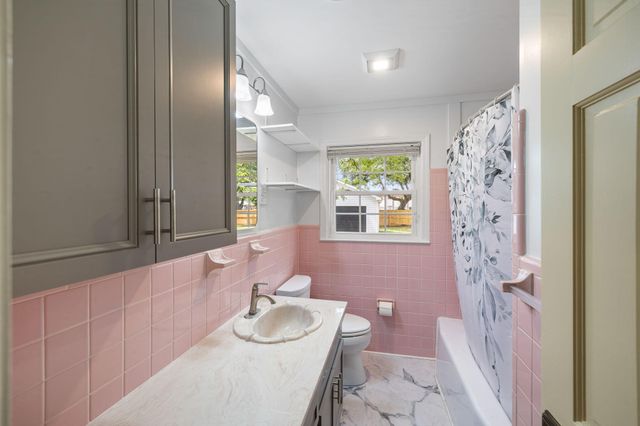 1335 Old Colony Road, Mount Pleasant, SC 29464