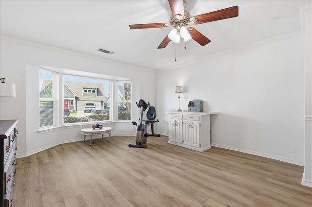 100 E Graham, Mckinney, TX 75069