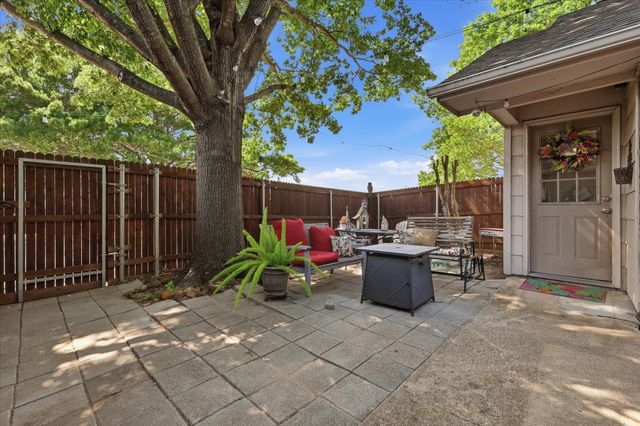 100 E Graham, Mckinney, TX 75069