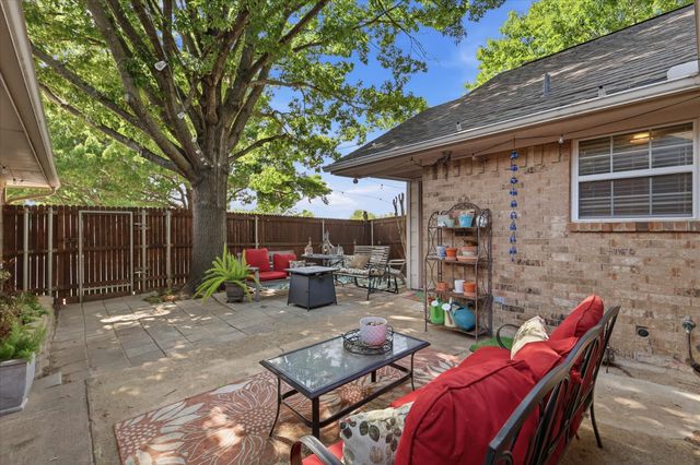 100 E Graham, Mckinney, TX 75069