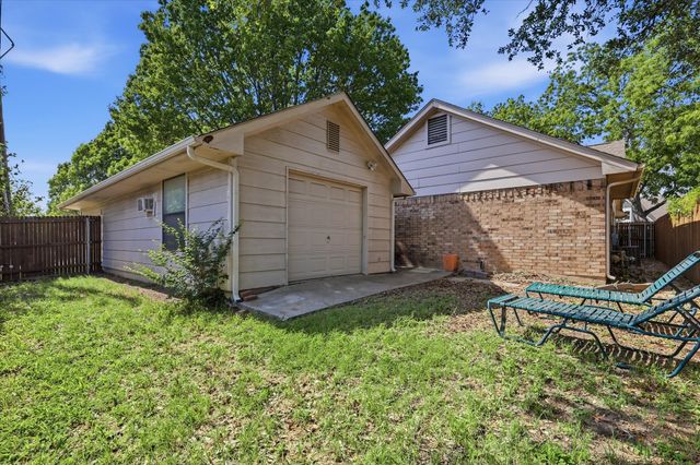 100 E Graham, Mckinney, TX 75069