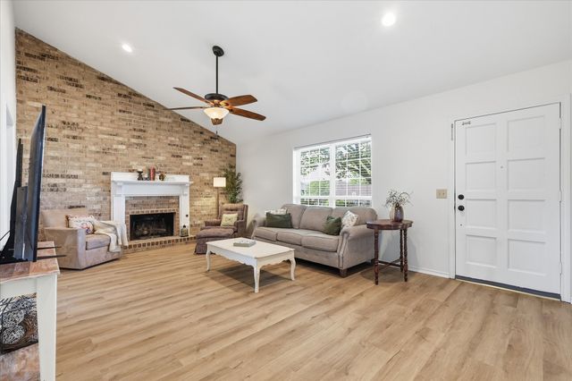100 E Graham, Mckinney, TX 75069
