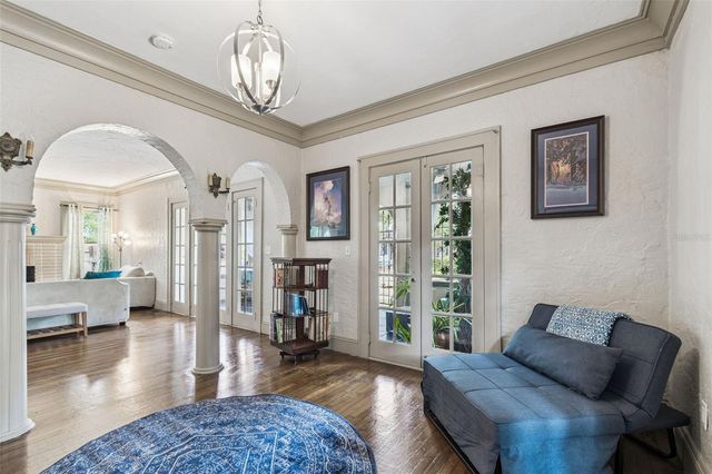 4326 3RD AVENUE S, St Petersburg, FL 33711