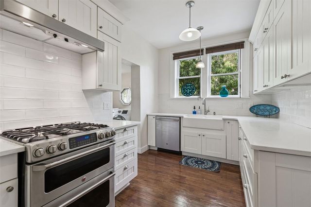 4326 3RD AVENUE S, St Petersburg, FL 33711