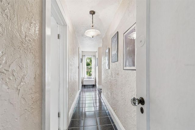 4326 3RD AVENUE S, St Petersburg, FL 33711