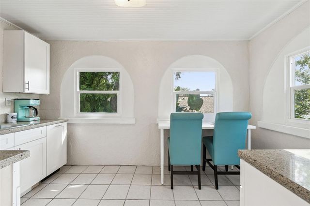 4326 3RD AVENUE S, St Petersburg, FL 33711