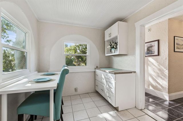 4326 3RD AVENUE S, St Petersburg, FL 33711