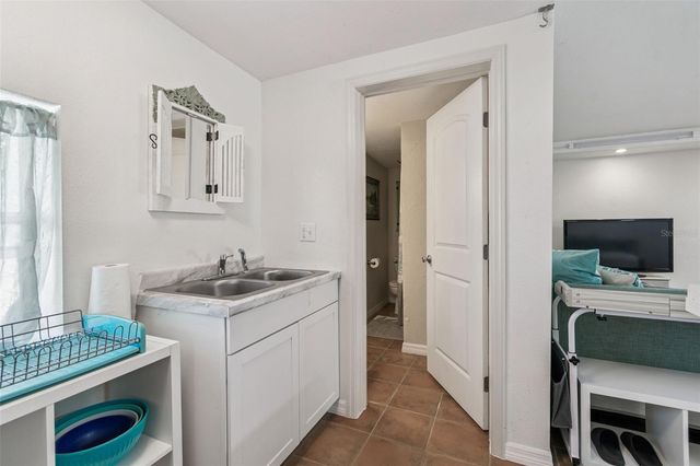 4326 3RD AVENUE S, St Petersburg, FL 33711