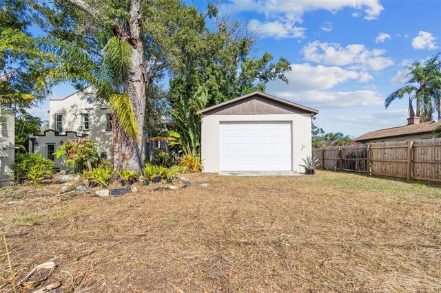 4326 3RD AVENUE S, St Petersburg, FL 33711