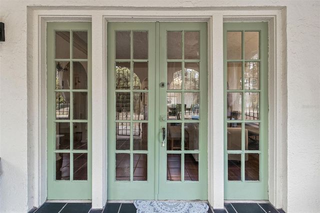 4326 3RD AVENUE S, St Petersburg, FL 33711