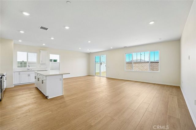 31288 Pine Oak Road, Winchester, CA 92596