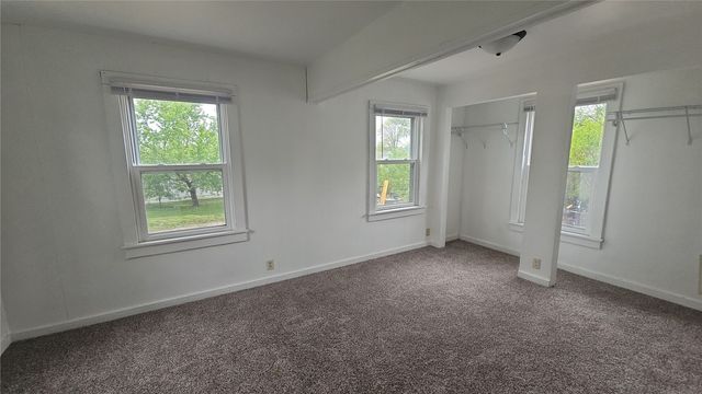 139 32nd Street NE, Cedar Rapids, IA 52402