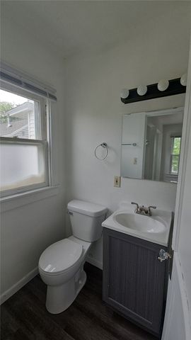 139 32nd Street NE, Cedar Rapids, IA 52402