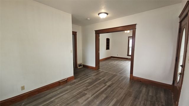 139 32nd Street NE, Cedar Rapids, IA 52402