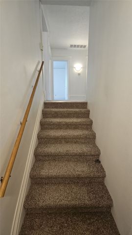 139 32nd Street NE, Cedar Rapids, IA 52402