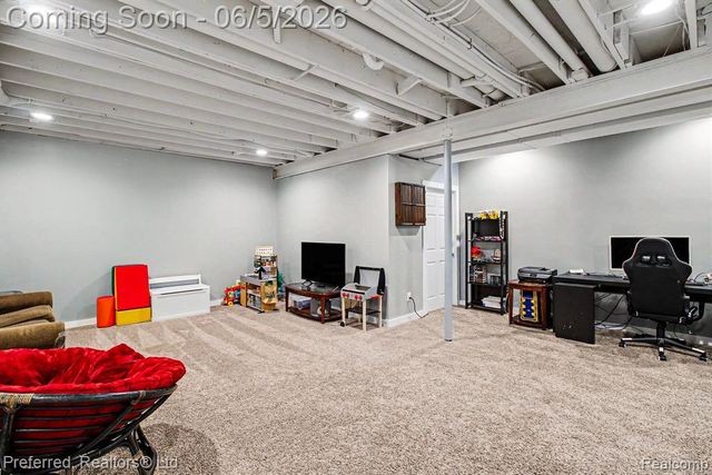 6366 Dutcher Road, Howell, MI 48843